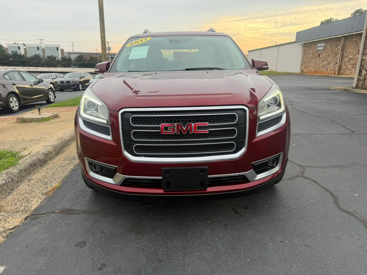 gmc acadia limited 2017 1GKKRSKDXHJ240631 image gmc acadia limited 2017 1GKKRSKDXHJ240631 image